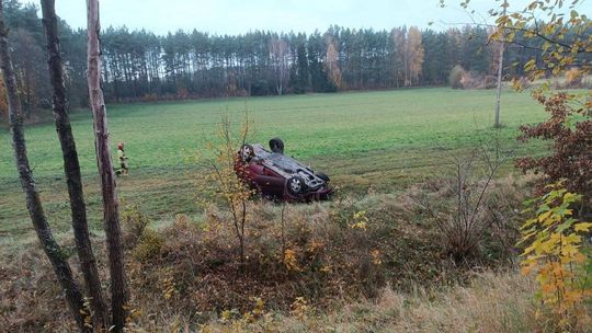Zdarzenie drogowe w pobliżu Osowca. Jedna osoba poszkodowana