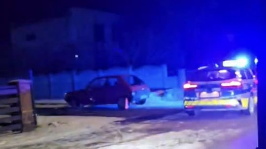 Zderzenie rowerzystki z samochodem osobowym w Złotowie