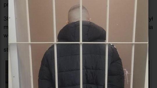 Zniszczył wynajęte mieszkanie. Para zatrzymana przez policję