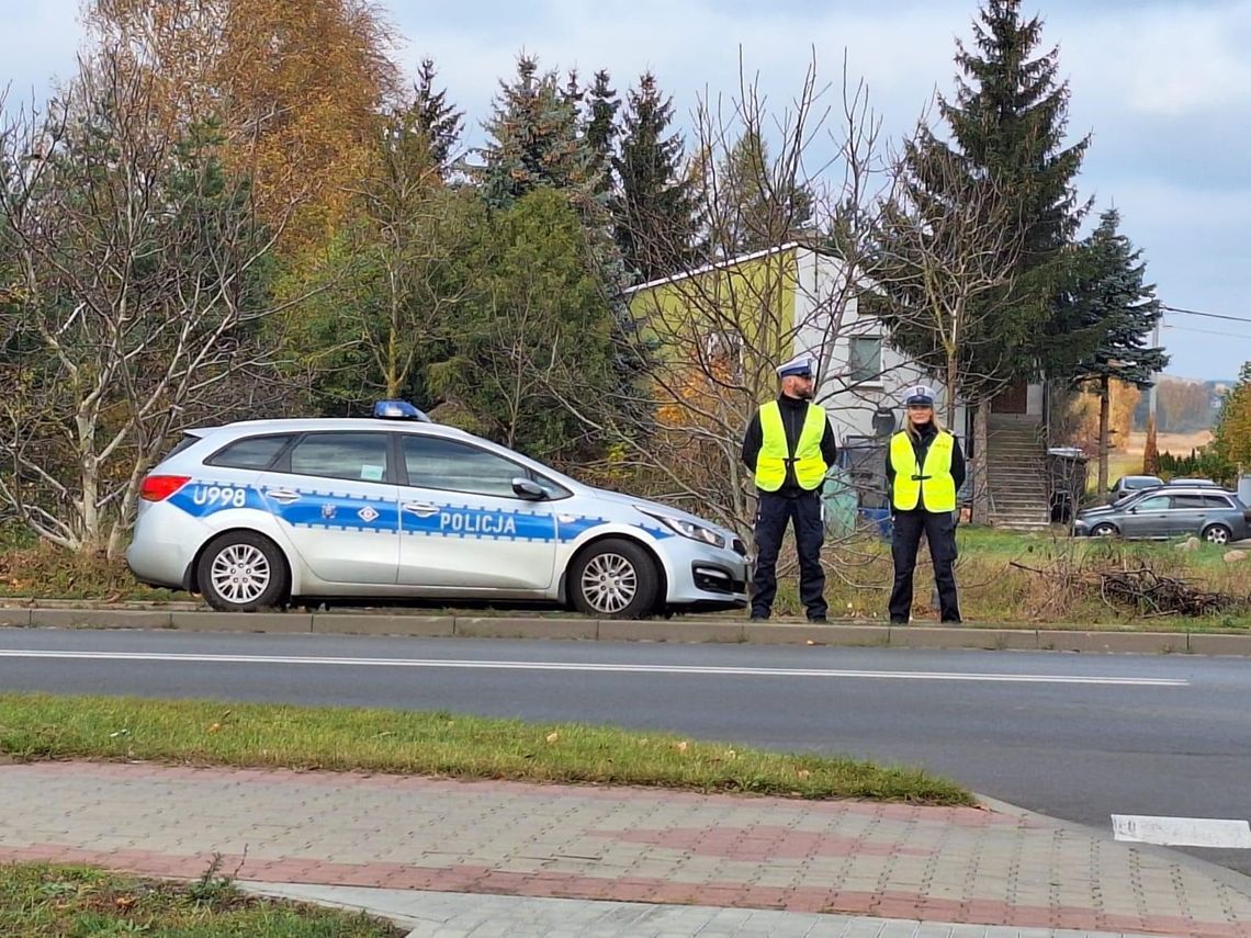 1 listopada - Policja czuwa nad bezpieczeństwem na drogach w powiecie złotowskim