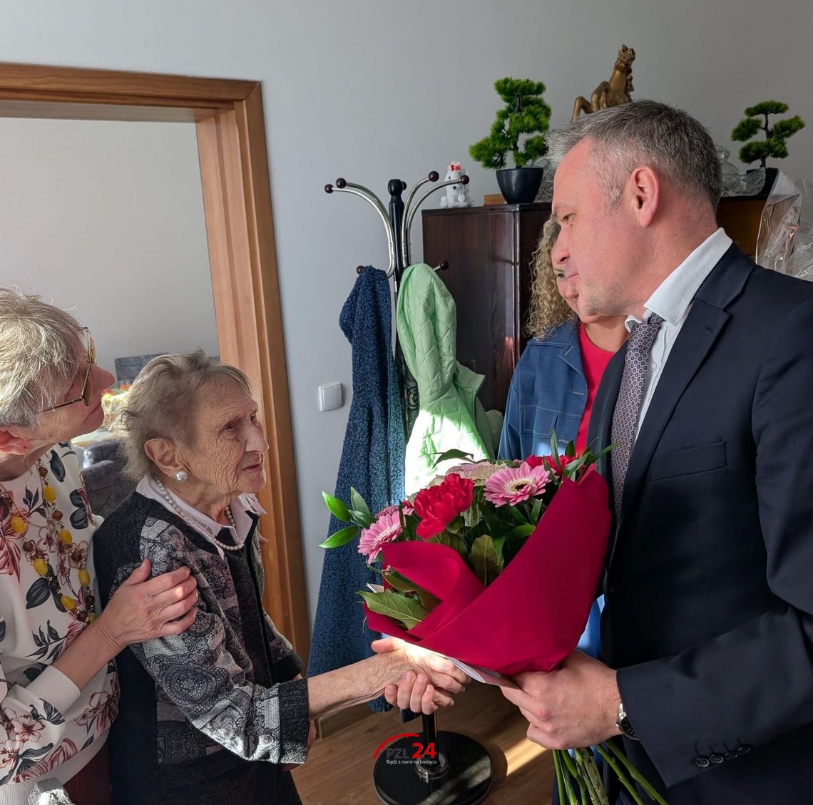 104. urodziny najstarszej mieszkanki Złotowa. Teresa Gapa świętowała wyjątkowy jubileusz 104. urodziny najstarszej mieszkanki Złotowa. Teresa Gapa świętowała wyjątkowy jubileusz