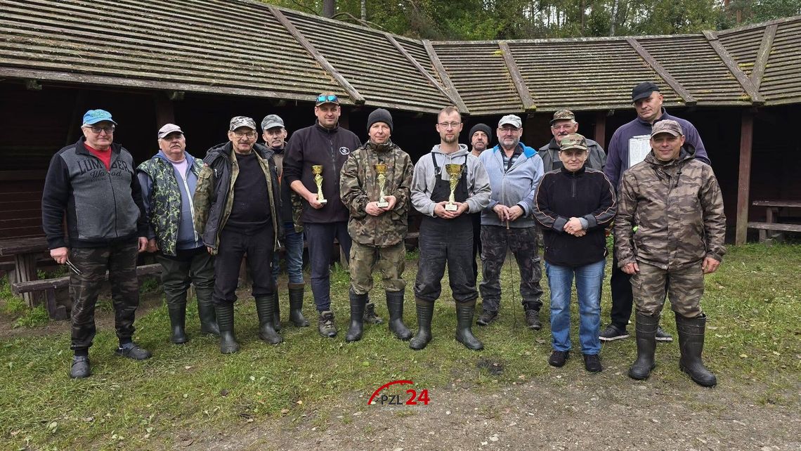 109 kilogramów ryb w Gwdzie! Wędkarze walczyli o Puchar Wójta Gminy Tarnówka 109 kilogramów ryb w Gwdzie! Wędkarze walczyli o Puchar Wójta Gminy Tarnówka