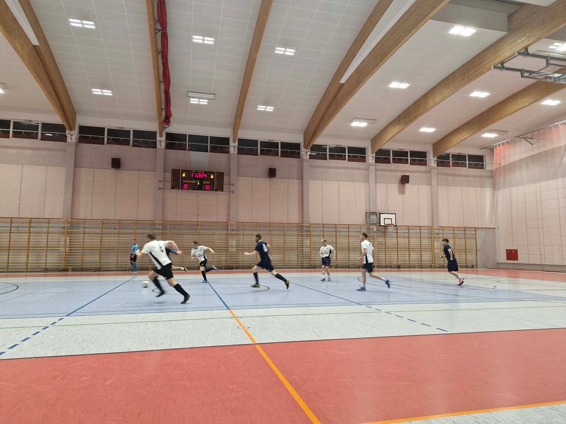 2. kolejka Złotowskiej Ligi Futsalu za nami. Emocji w hali nie brakowało 2. kolejka Złotowskiej Ligi Futsalu za nami. Emocji w hali nie brakowało