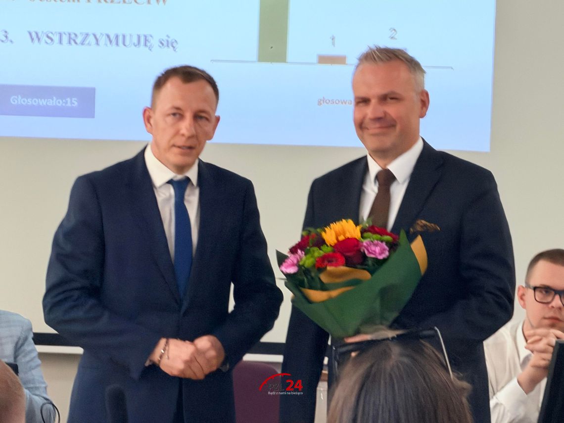 Burmistrz Złotowa z absolutorium i wotum zaufania. Radni ocenili rok 2025