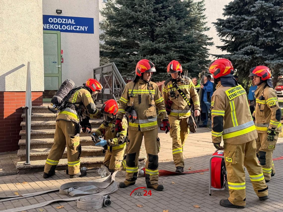 Ćwiczenia ewakuacyjne w złotowskim szpitalu. Sprawdzono procedury na wypadek zagrożenia Ćwiczenia ewakuacyjne w złotowskim szpitalu. Sprawdzono procedury na wypadek zagrożenia