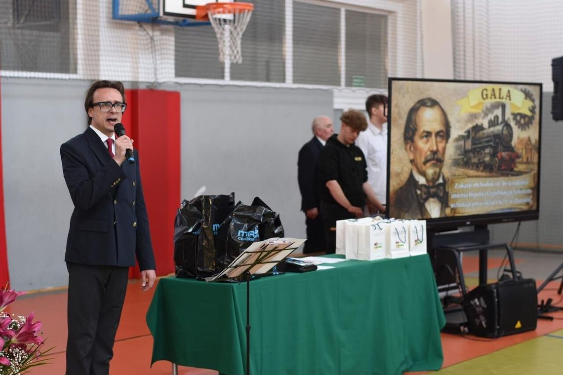 Dziesięć lat z patronem – wyjątkowe święto CKZiU w Złotowie