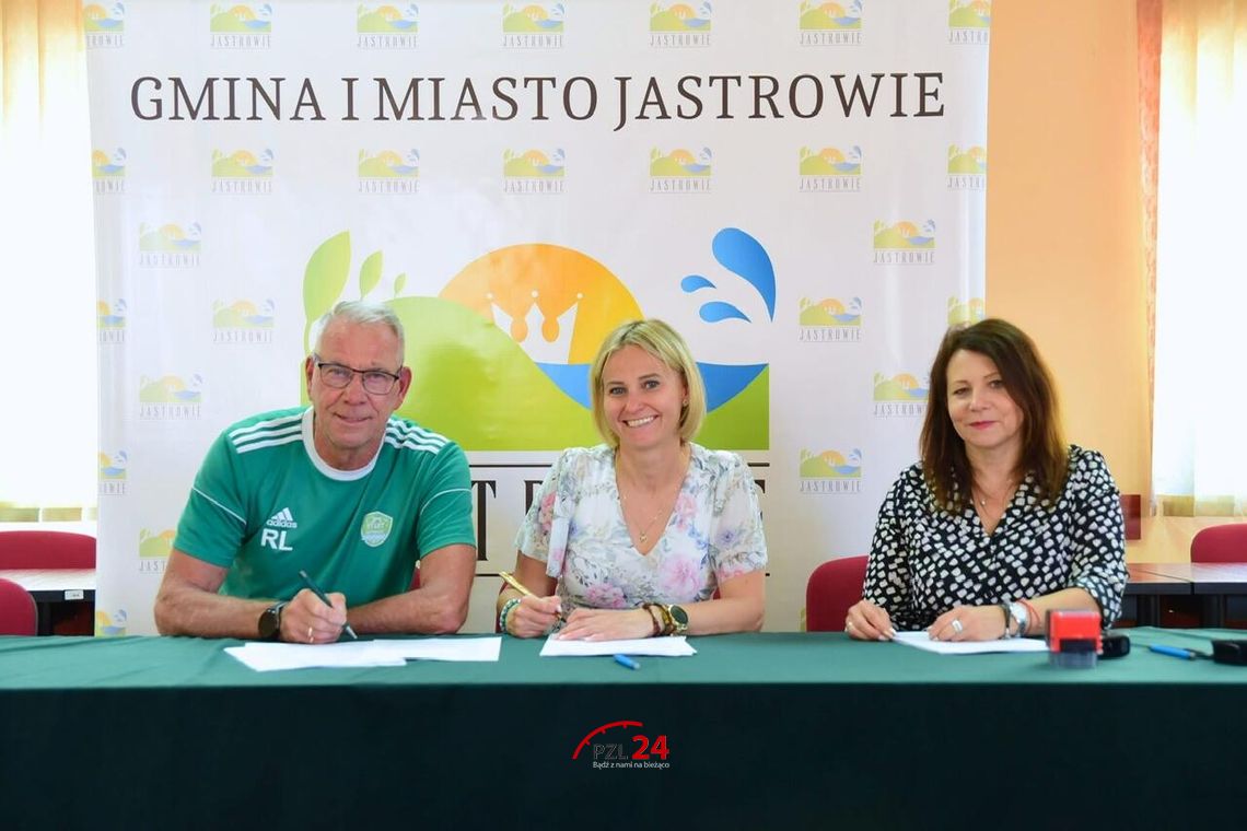 Kolejne umowy na realizację zadań publicznych podpisane w Jastrowiu