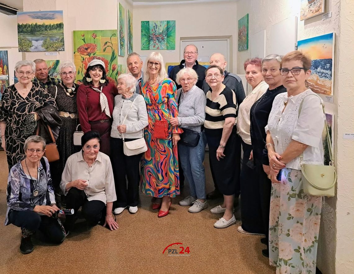 Kolory, emocje i piękno natury. Wernisaż Anety Plewy w Wyrzysku Kolory, emocje i piękno natury. Wernisaż Anety Plewy w Wyrzysku