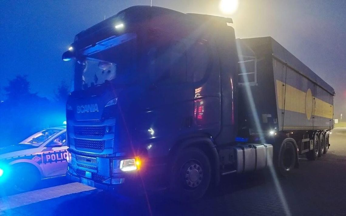 Kontrole trzeźwości na drogach powiatu: czterech kierowców wpadło pierwszego dnia grudnia