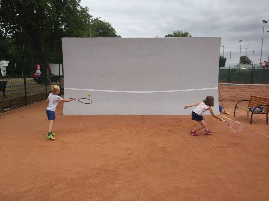Letnia akademia tenisa ziemnego SM "Piast" wystartowała!