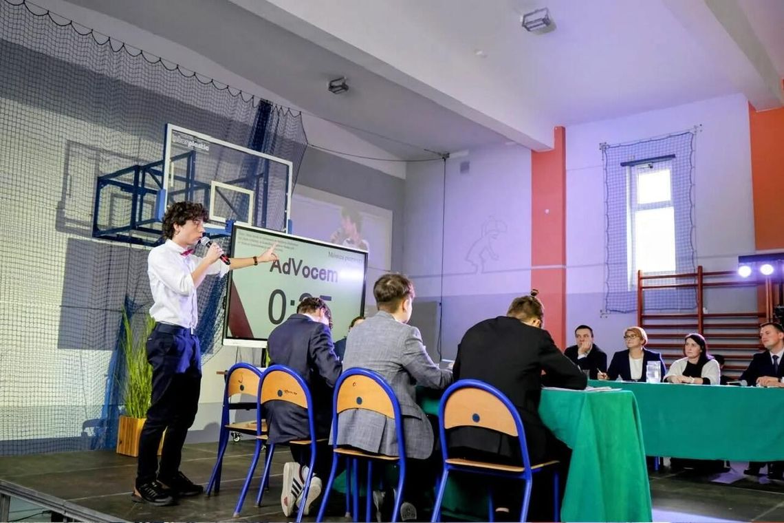 Licealiści kontra samorządowcy – debata oksfordzka w I LO w Złotowie