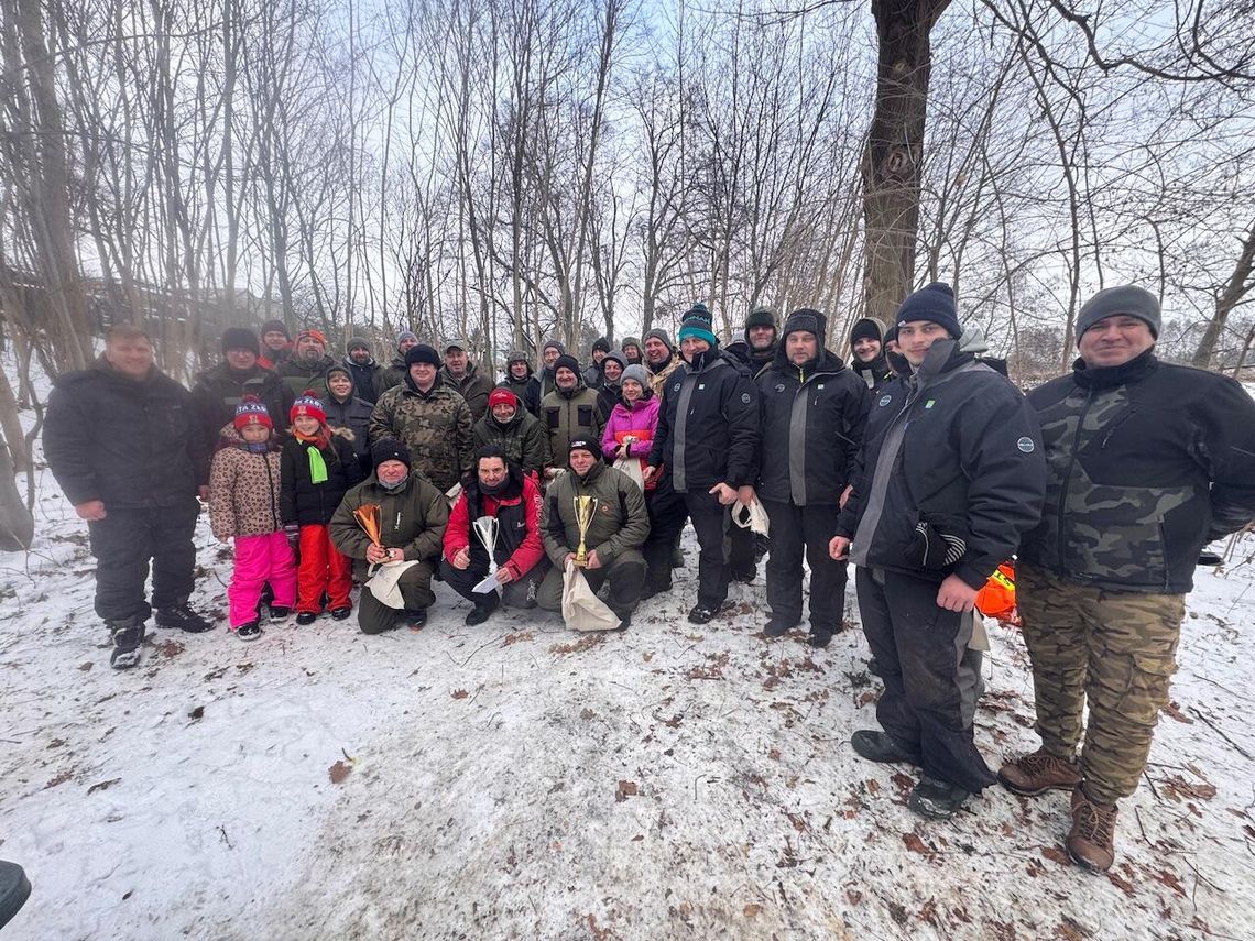 Lód, ryby i sportowa rywalizacja. Zimowe zawody podlodowe Koła PZW „Skrętka” na Jeziorze Proboszczowskim za nami Lód, ryby i sportowa rywalizacja. Zimowe zawody podlodowe Koła PZW „Skrętka” na Jeziorze Proboszczowskim za nami