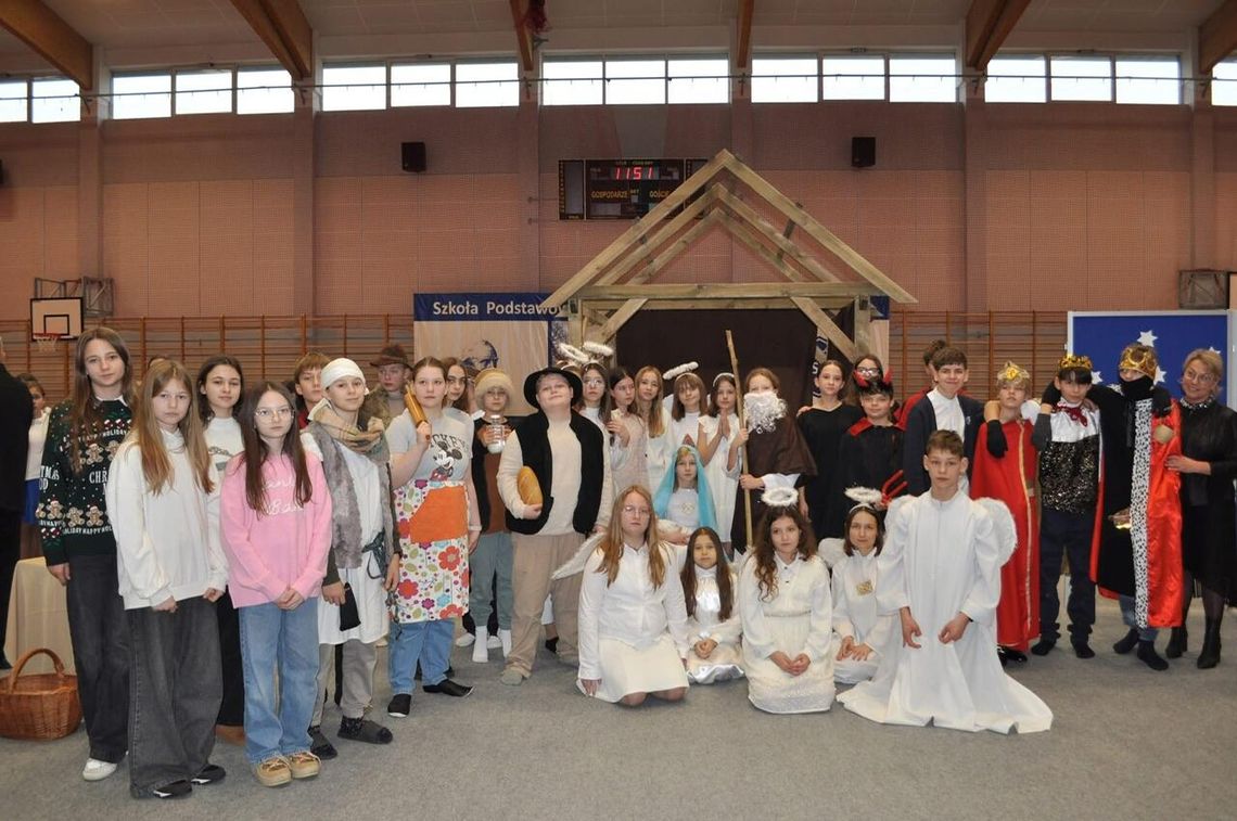 Magia Bożego Narodzenia w złotowskiej Jedynce