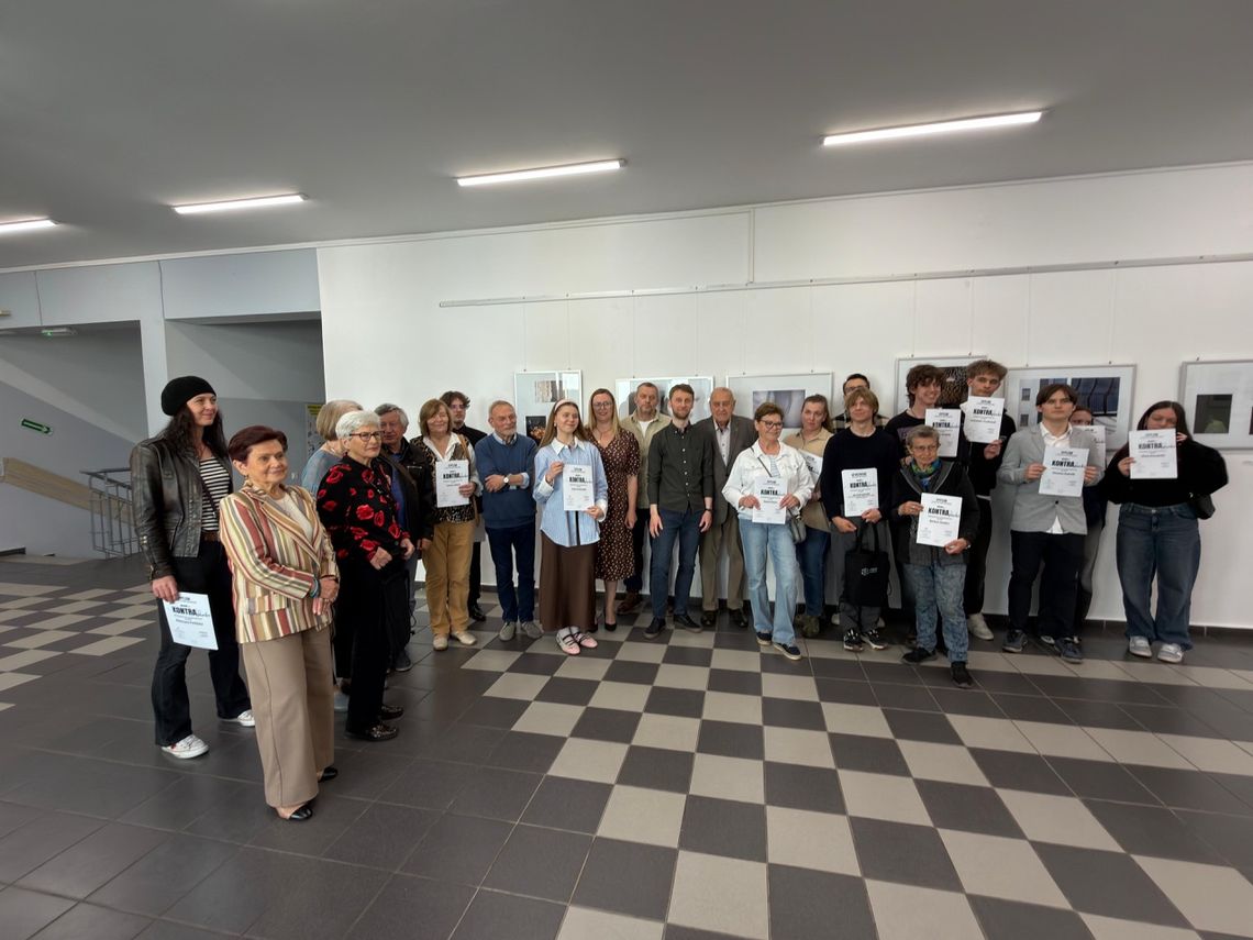 „Migawa 2026 – Kontrapunkt” rozstrzygnięta. Fotografia pełna emocji i symboli w Złotowie „Migawa 2026 – Kontrapunkt” rozstrzygnięta. Fotografia pełna emocji i symboli w Złotowie