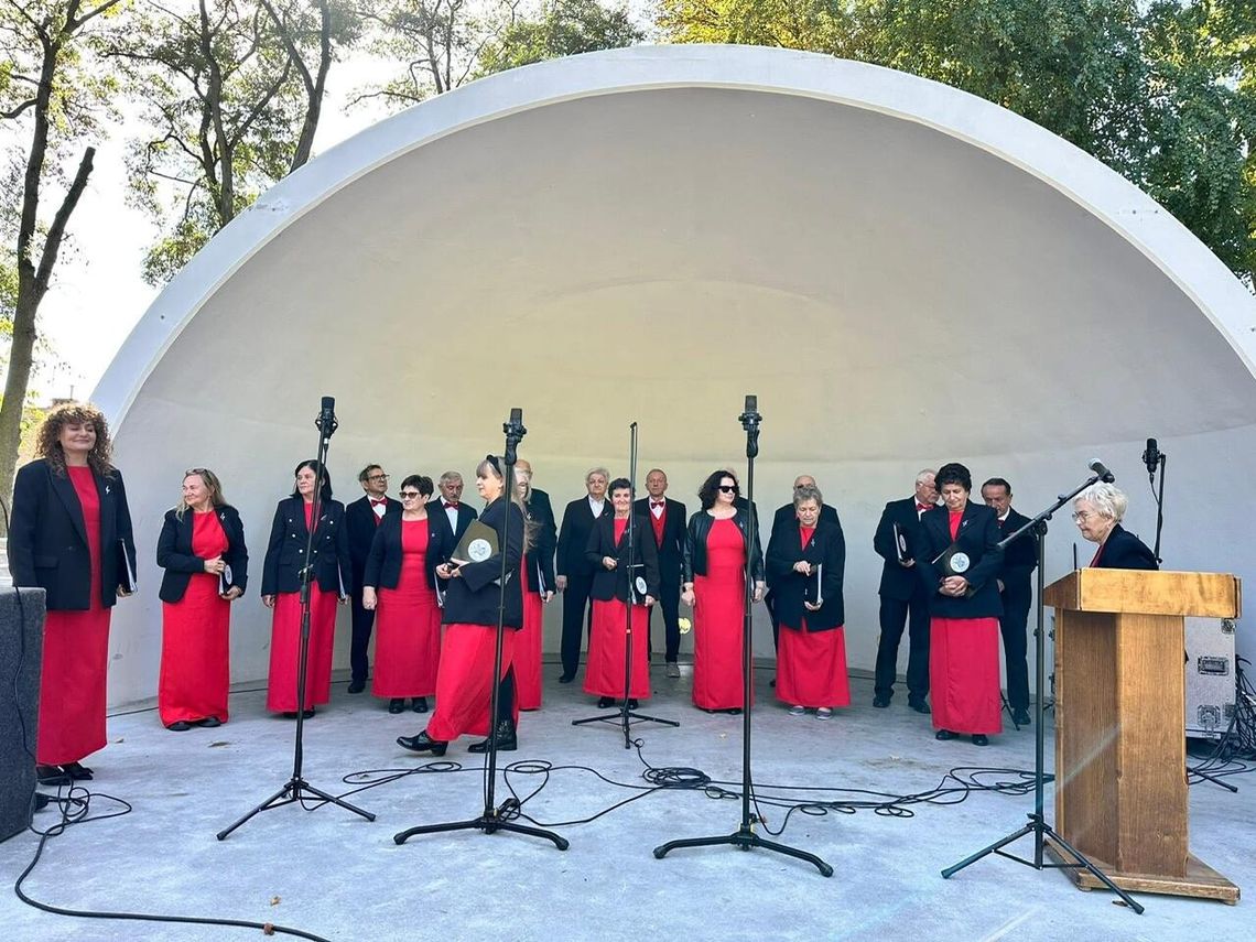 Nadanie imienia muszli koncertowej w Parku Miejskim w Złotowie Nadanie imienia muszli koncertowej w Parku Miejskim w Złotowie