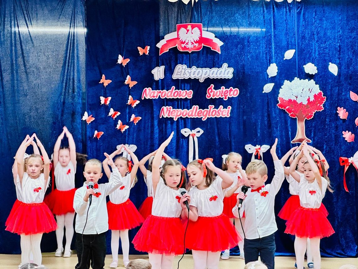 Narodowe Święto Niepodległości w Przedszkolu nr 4 w Złotowie Narodowe Święto Niepodległości w Przedszkolu nr 4 w Złotowie