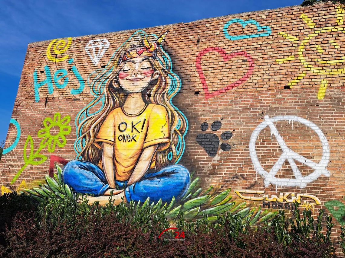 Nowy mural pojawił się w Okonku. Sztuka wyszła w przestrzeń miasta Nowy mural pojawił się w Okonku. Sztuka wyszła w przestrzeń miasta