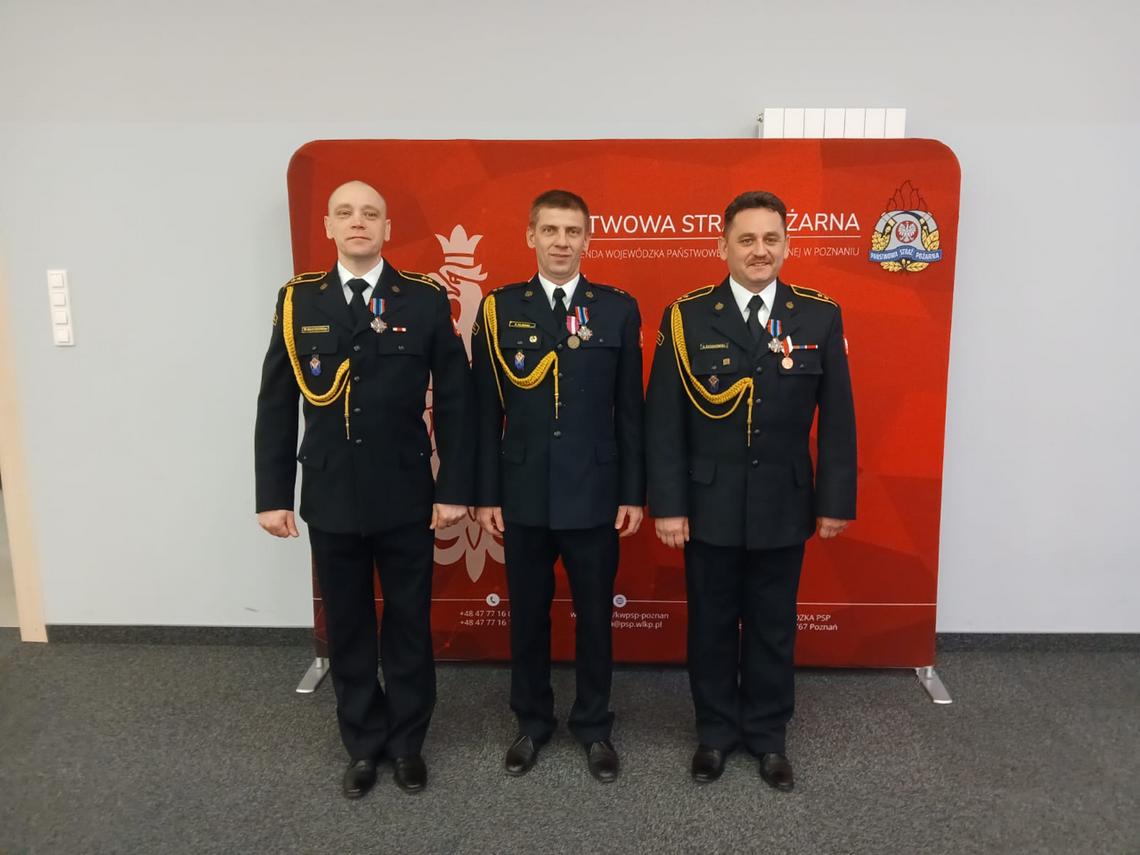 Odznaczenia dla złotowskich strażaków