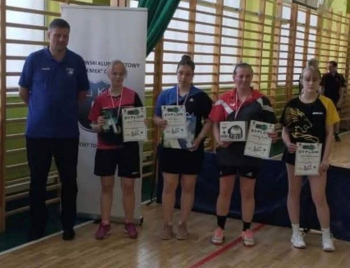 Oliwia Weihs i Adrian Mrotek na podium w Chojnicach