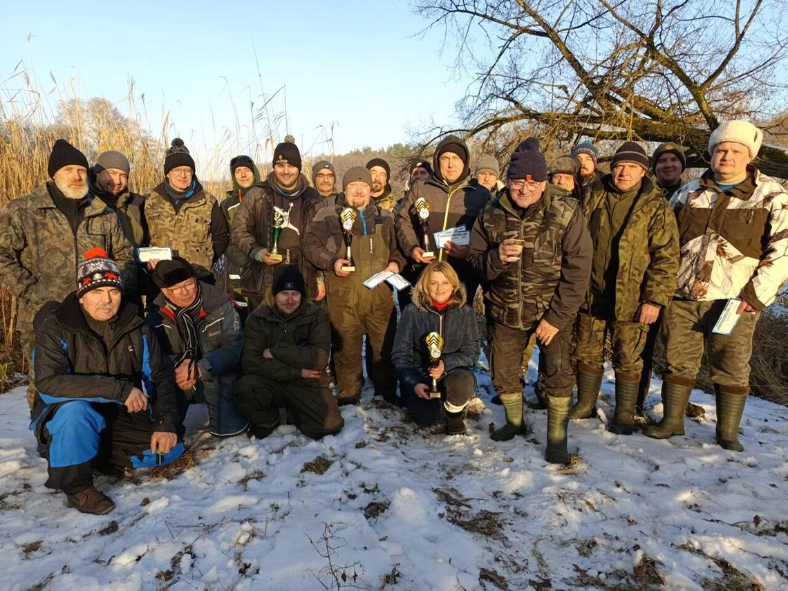 Podlodowy mistrz koła PZW Zakrzewo – Karol Stefaniak