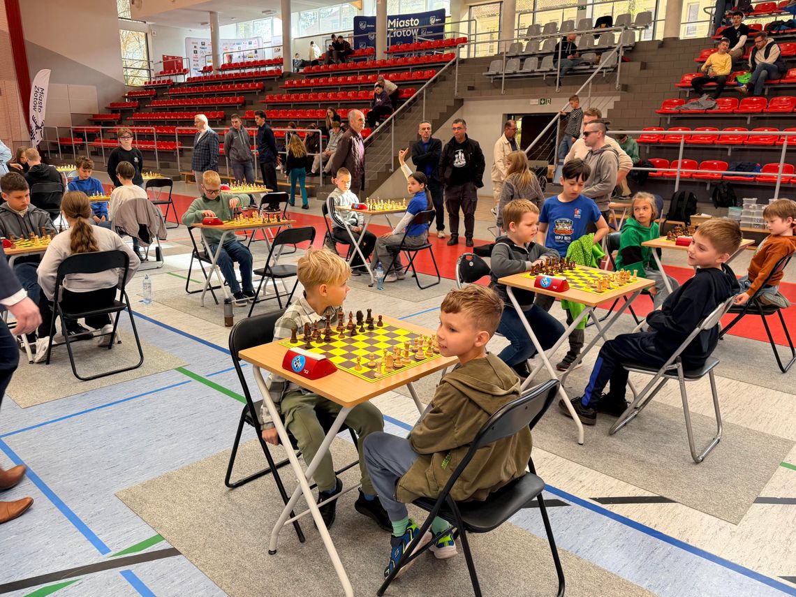Półfinały Mistrzostw Wielkopolski w Złotowie. Młodzi mistrzowie przy szachownicach