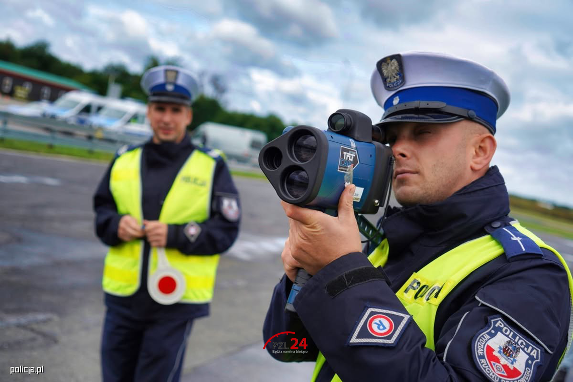 Policjanci sprawdzali prędkość na drogach powiatu. 45 kierowców przekroczyło limit
