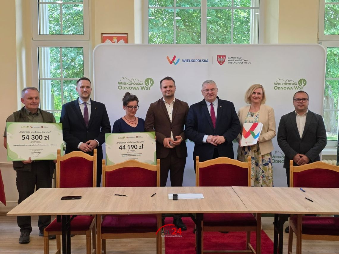 Ponad 586 tysięcy złotych dla sołectw z powiatu złotowskiego. W Krajence podpisano umowy w ramach „Pięknieje Wielkopolska Wieś” Ponad 586 tysięcy złotych dla sołectw z powiatu złotowskiego. W Krajence podpisano umowy w ramach „Pięknieje Wielkopolska Wieś”
