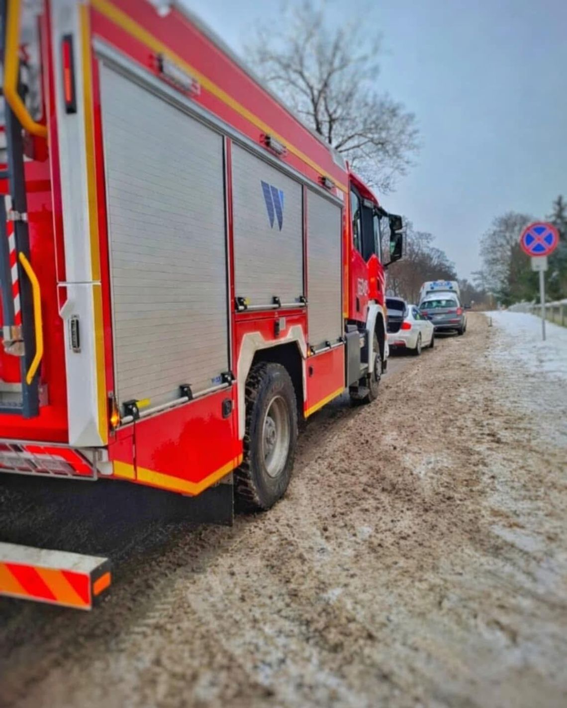 Popołudniowe zdarzenie drogowe w Jastrowiu. Jedna osoba poszkodowana