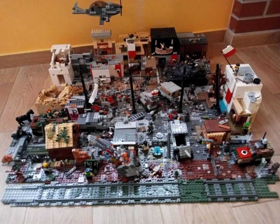 Powstańcza makieta z klocków Lego w Złotowie