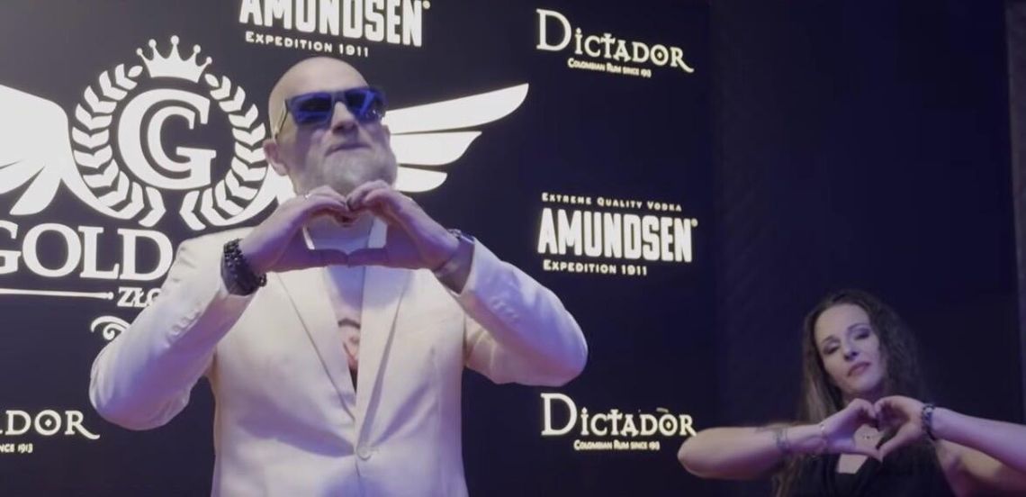 Premiera nowego teledysku Mobilnego – „Tu i teraz”. Premiera nowego teledysku Mobilnego – „Tu i teraz”.