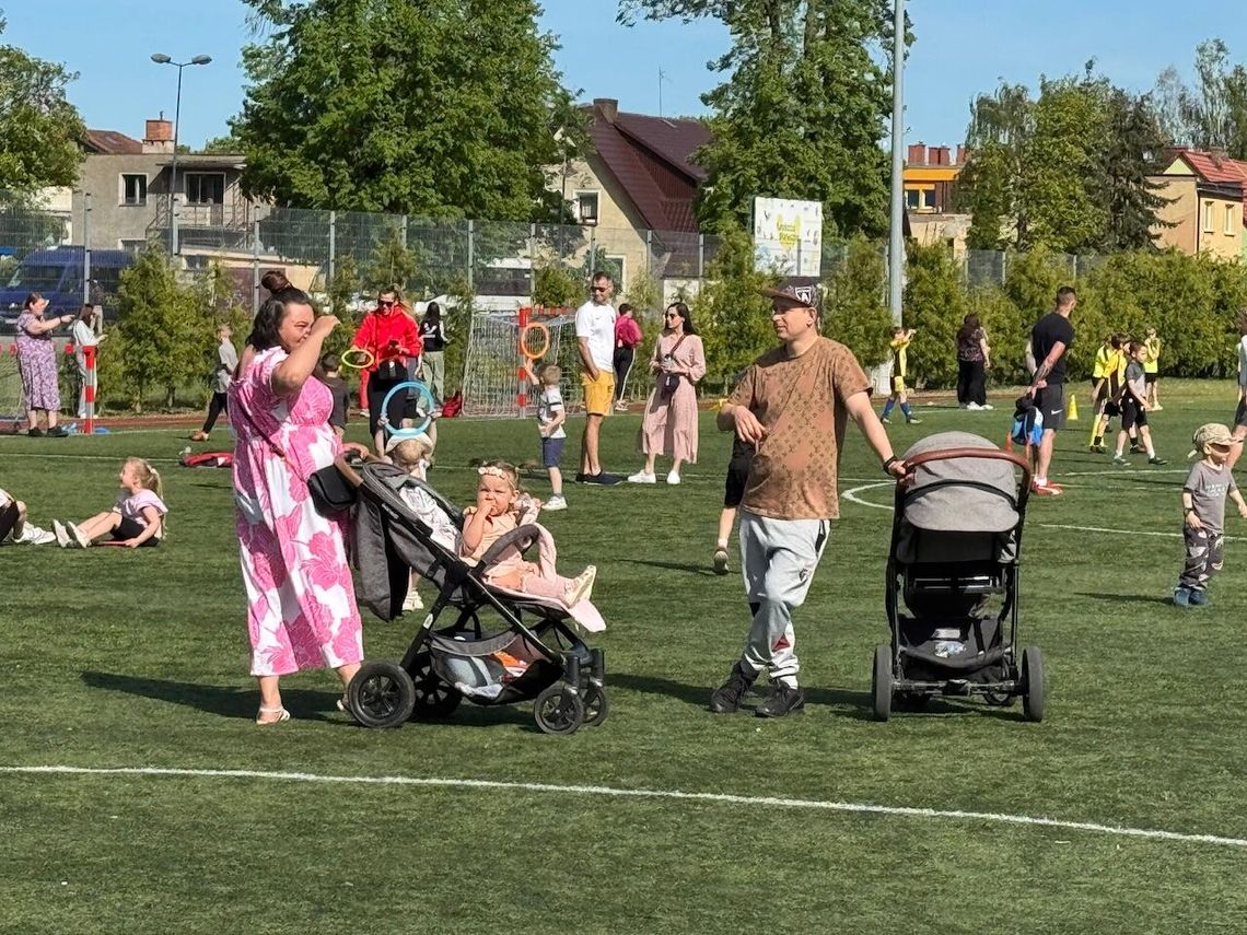 Radość, sport i muzyka – 3-majowe popołudnie pełne atrakcji w Złotowie