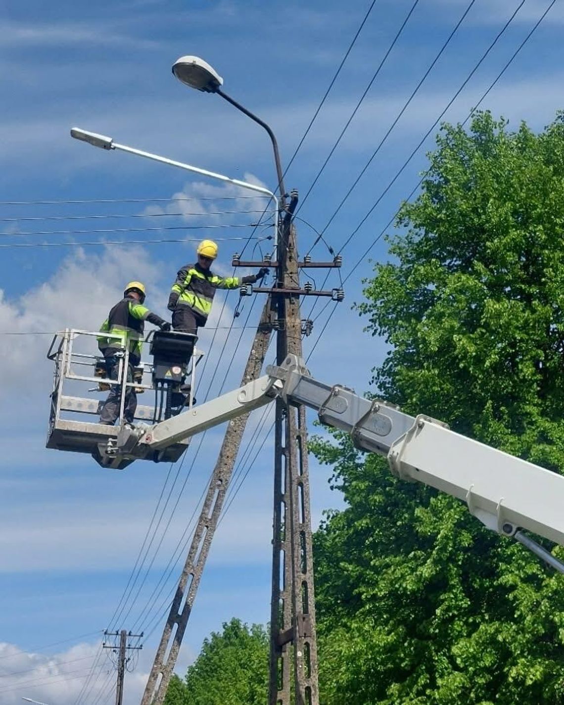 Rozświetlamy Złotów! Nowoczesne oświetlenie dla bezpieczeństwa, oszczędności i ekologii