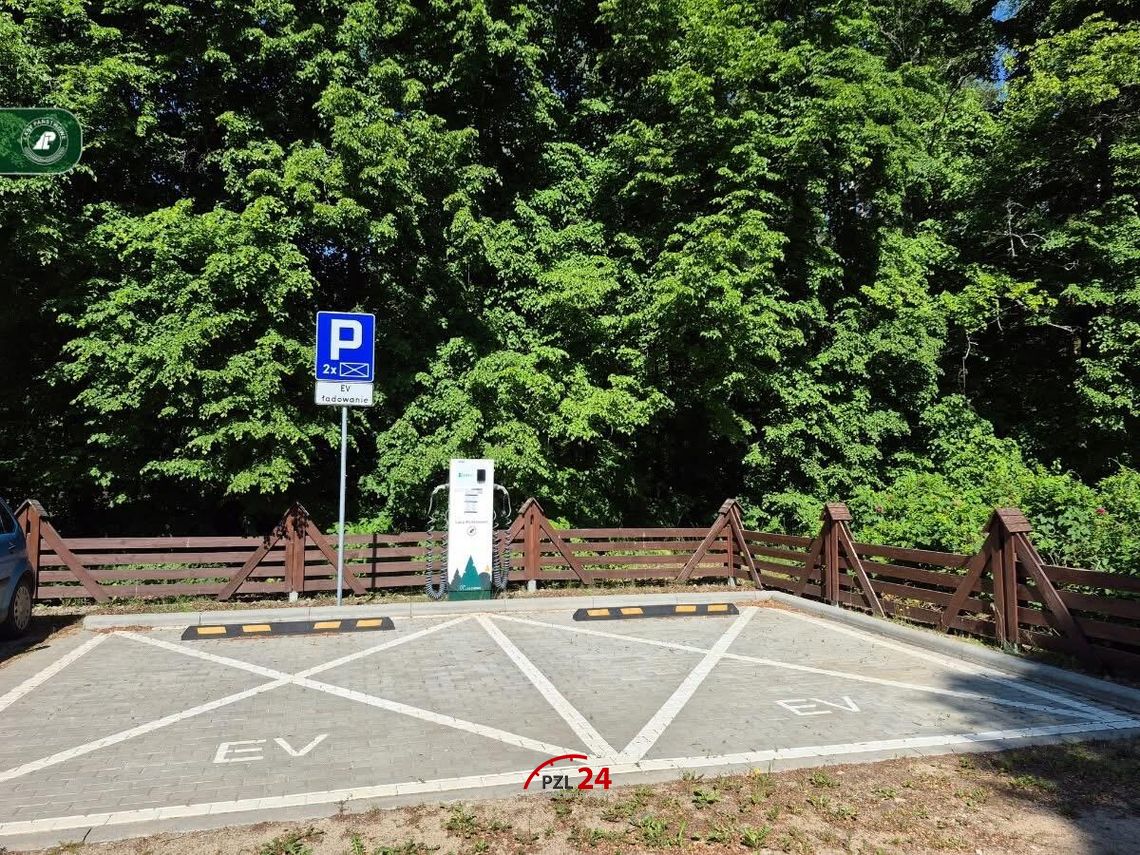 Samochód elektryczny na leśnej trasie? Teraz naładujesz go w Nadleśnictwie Lipka Samochód elektryczny na leśnej trasie? Teraz naładujesz go w Nadleśnictwie Lipka