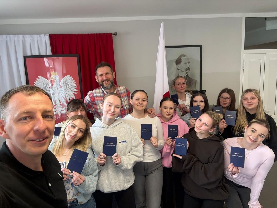 Shakery w ruch! Uczniowie CKZiU w Złotowie szkolili się na barmanów Shakery w ruch! Uczniowie CKZiU w Złotowie szkolili się na barmanów