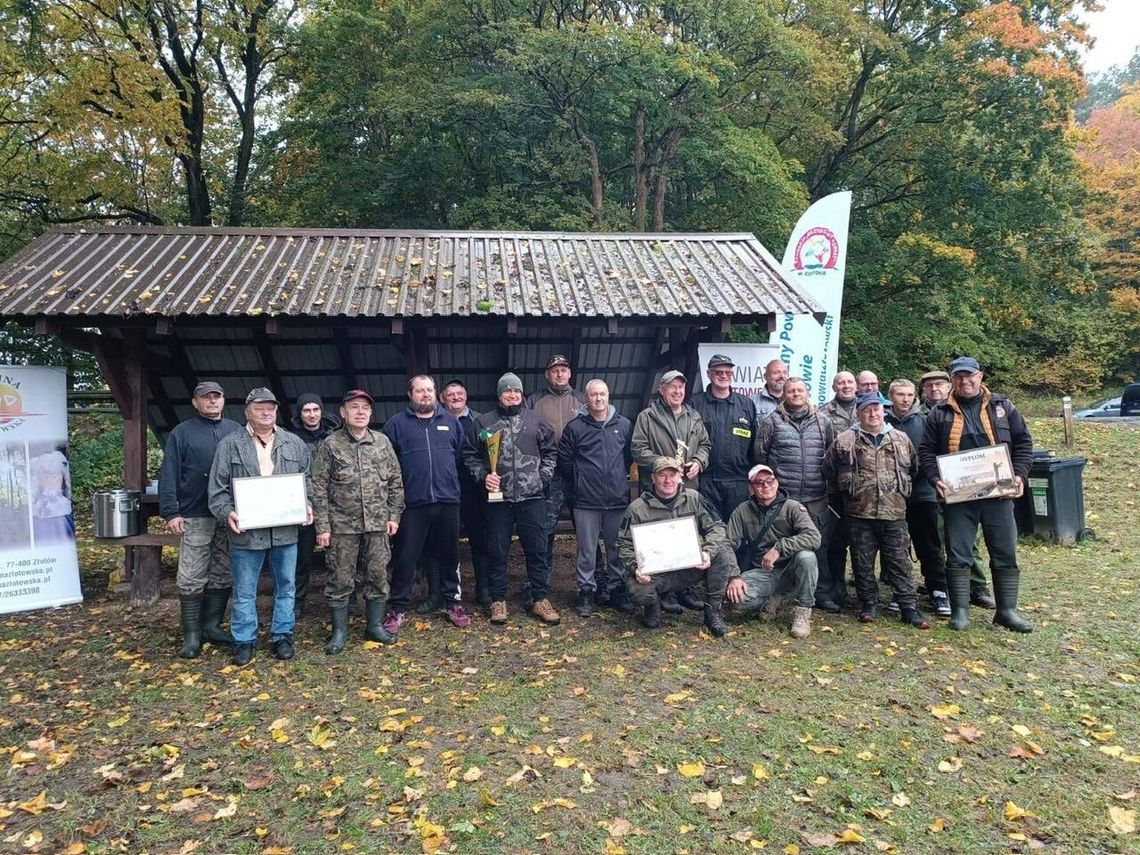 Spławikowe Zawody Wędkarskie OSP na jeziorze Łąkie Spławikowe Zawody Wędkarskie OSP na jeziorze Łąkie