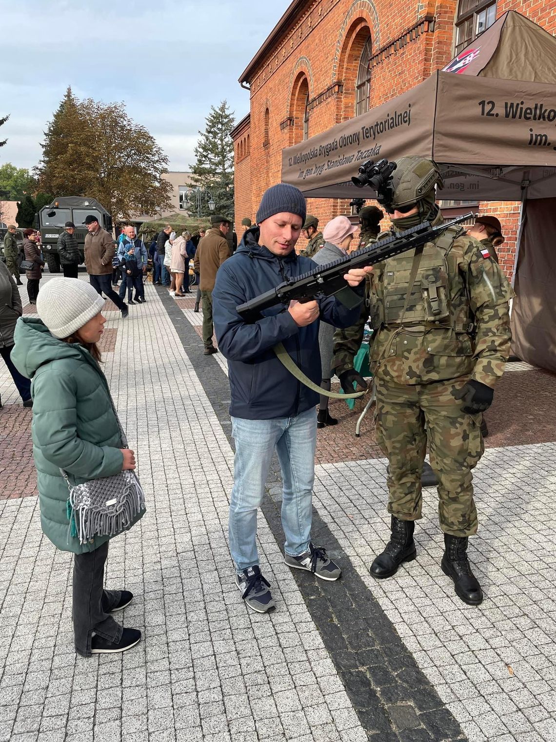 Spotkanie z żołnierzami 122 Batalionu Lekkiej Piechoty w Krajence