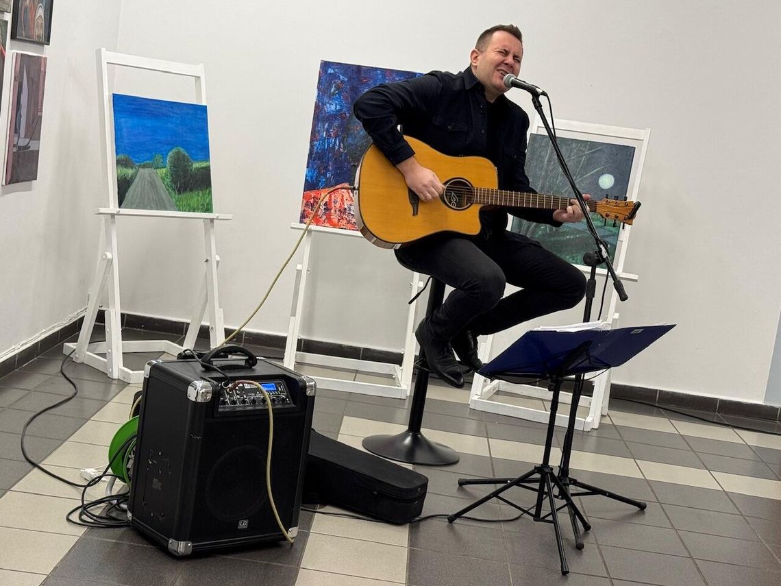 Spotkanie ze sztuką i emocjami – wernisaż Pawła Melnarowicza w ZDK Spotkanie ze sztuką i emocjami – wernisaż Pawła Melnarowicza w ZDK