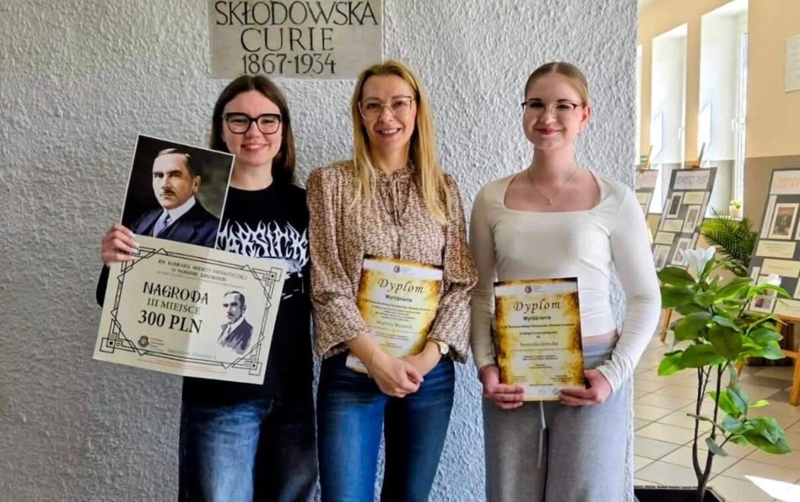 Sukces uczennic I LO w Złotowie w ogólnopolskim konkursie historycznym