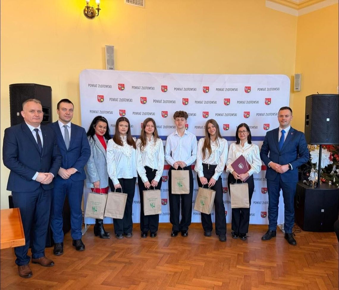 Talenty Powiatu Złotowskiego docenione podczas sesji Rady Powiatu
