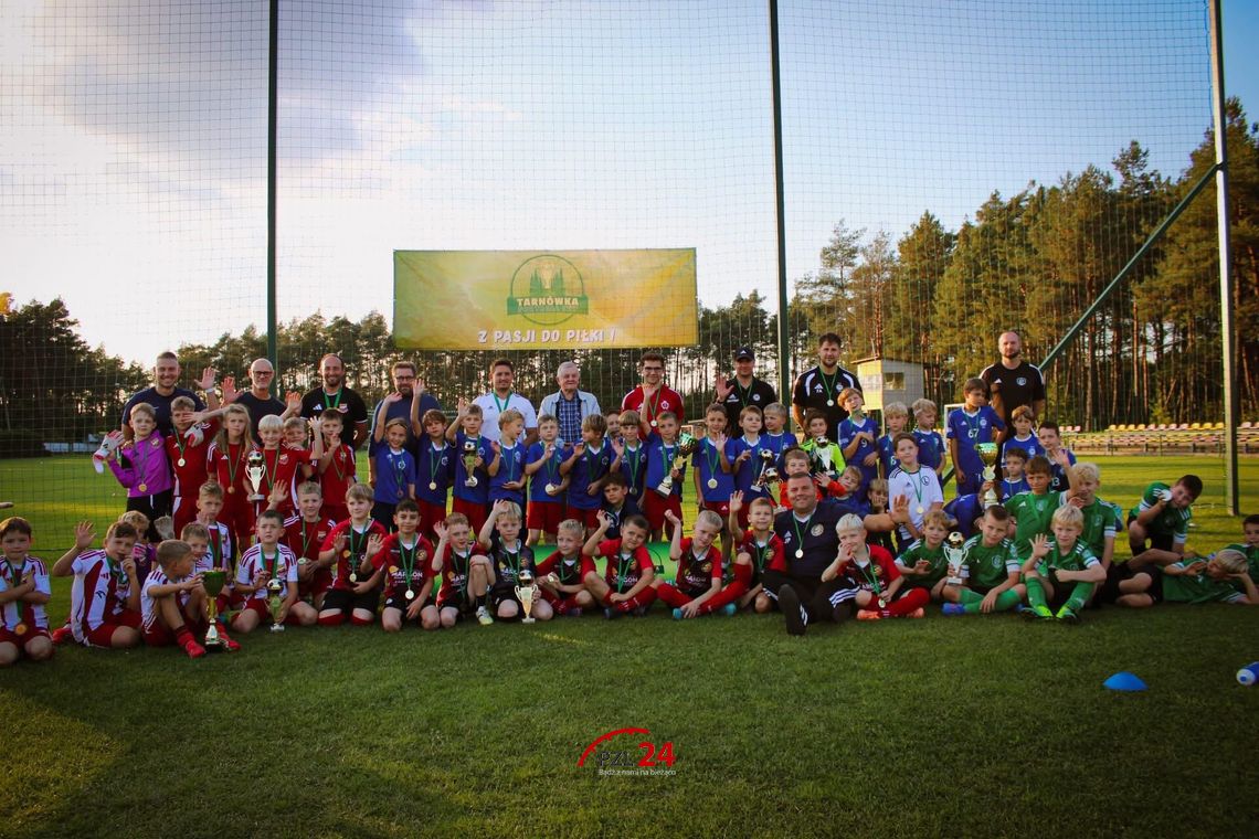 TARNÓWKA FOOTBALL CUP 2026. Dwie kategorie, setki młodych piłkarzy i mnóstwo emocji