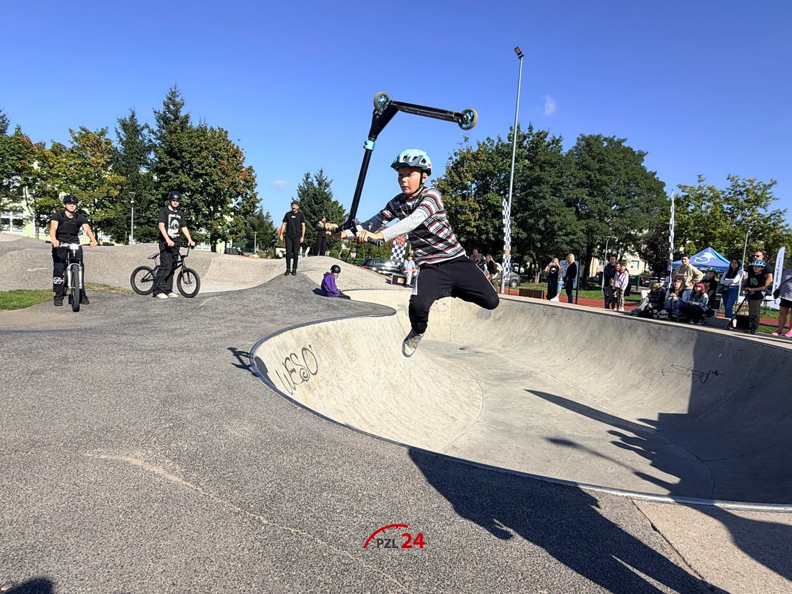 Trzecia edycja zawodów Pumptrack w Złotowie. Na złotowskim bowlu było naprawdę gorąco Trzecia edycja zawodów Pumptrack w Złotowie. Na złotowskim bowlu było naprawdę gorąco