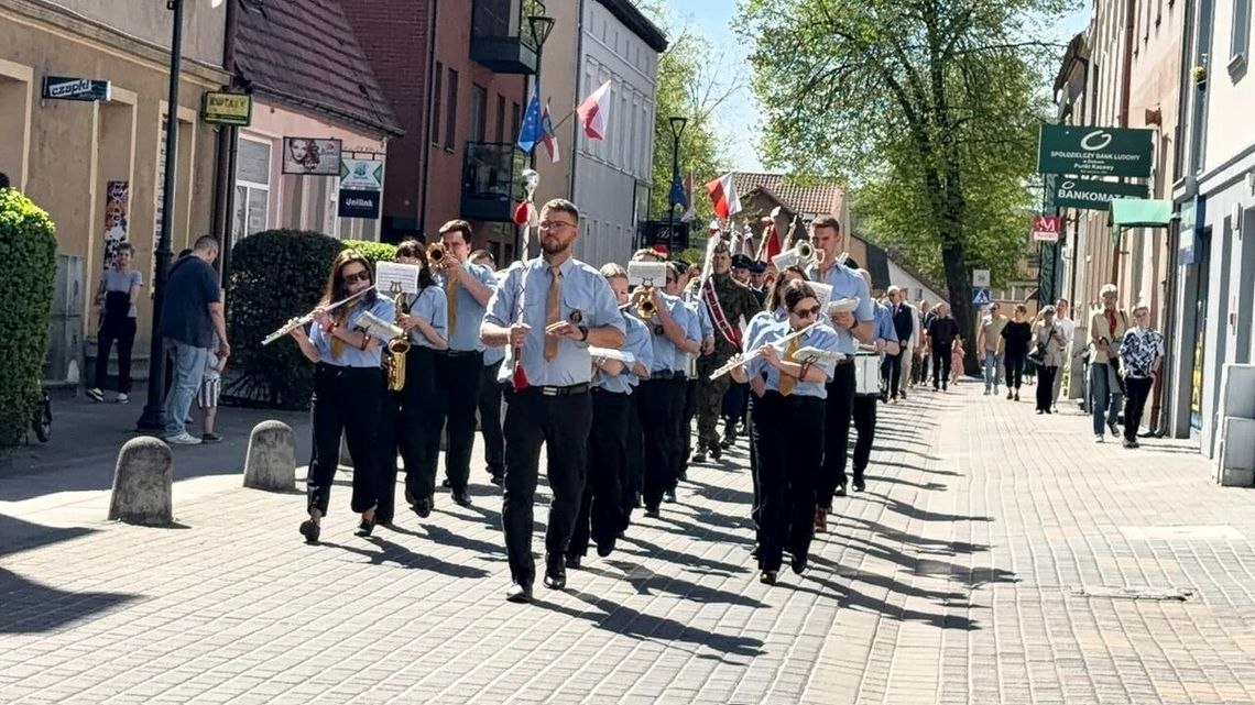 Uroczyście i z dumą. Złotów świętował 3 Maja