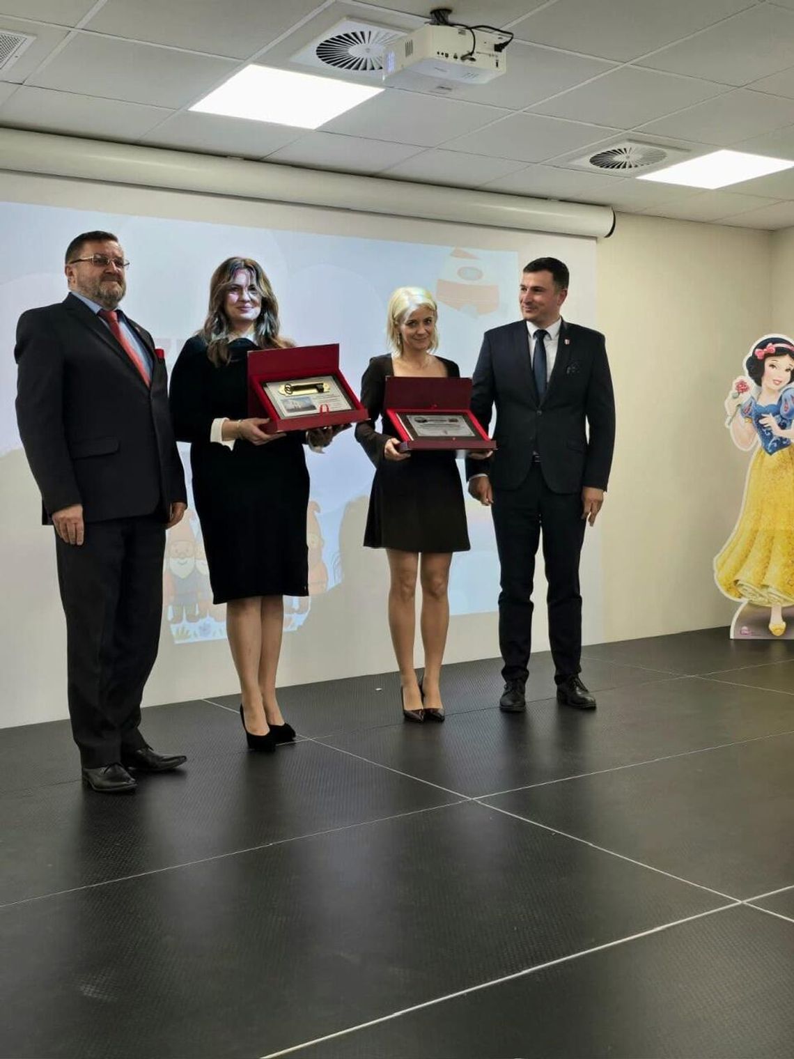 Uroczyste otwarcie Gminnego Żłobka „Siedmiu Krasnoludków” w Zakrzewie