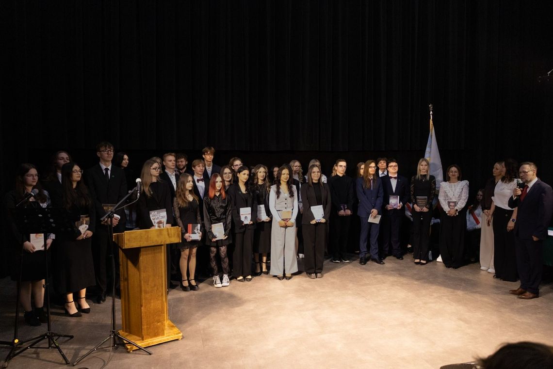 Uroczyste pożegnanie maturzystów ZSE w Złotowie