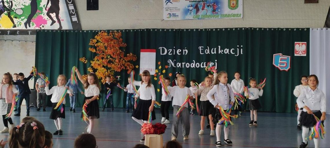 W Tarnówce uczcili Dzień Edukacji Narodowej