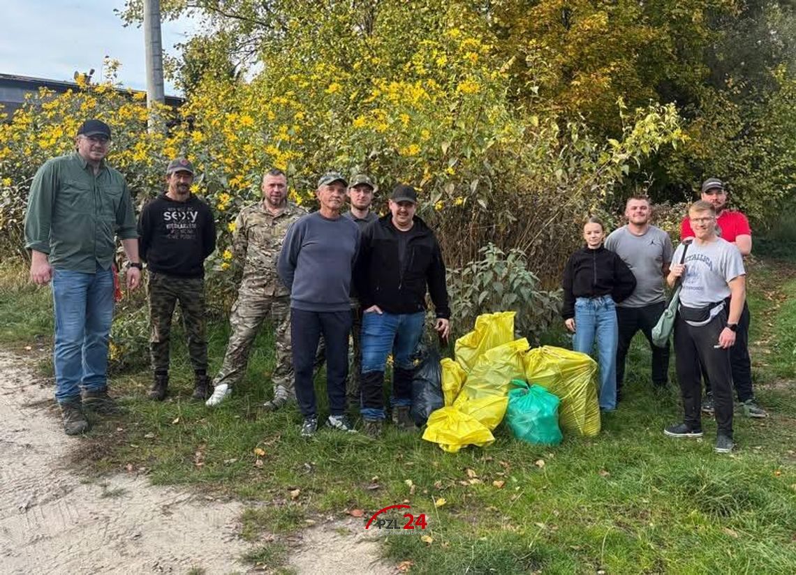 Wędkarze sprzątają Jezioro Proboszczowskie. Powstanie 18 nowych stanowisk