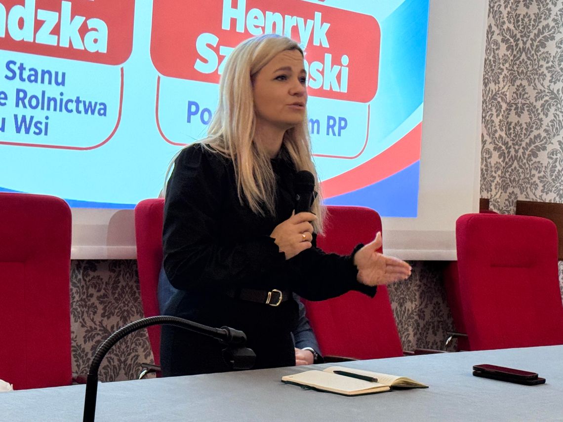 Wiceminister rolnictwa w Złotowie. Rozmowy o kosztach produkcji, cenach i przyszłości gospodarstw Wiceminister rolnictwa w Złotowie. Rozmowy o kosztach produkcji, cenach i przyszłości gospodarstw