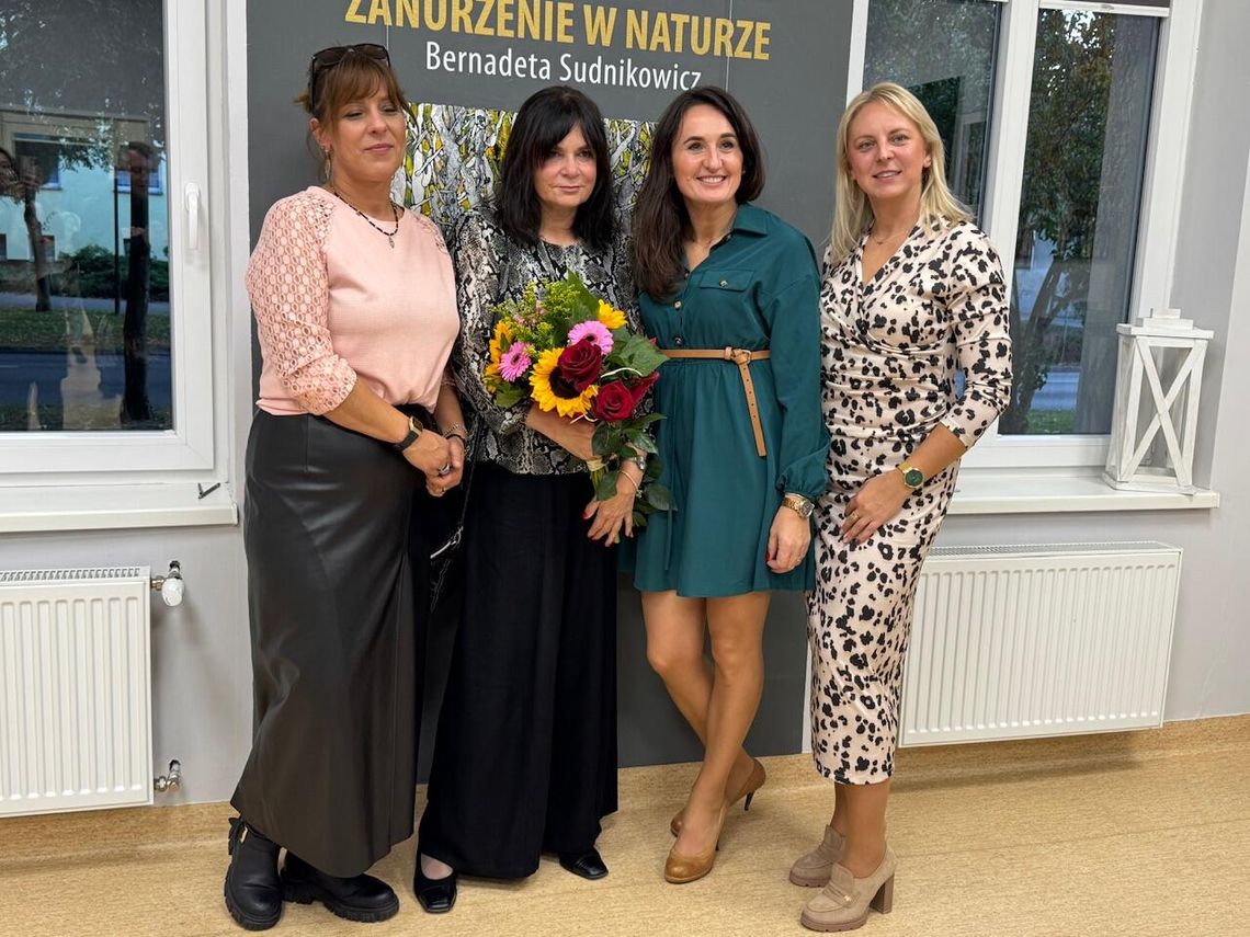 „Zanurzenie w naturę” – wyjątkowy wieczór ze sztuką Bernadety Sudnikowicz