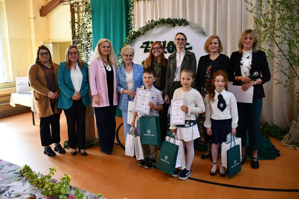 „Zielone Słowa” w Starej Wiśniewce – młodzi recytatorzy zachwycili w międzyszkolnym konkursie