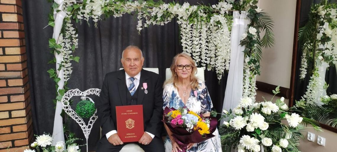 Złote Gody w Gminie Tarnówka – 50 lat wspólnej drogi pełnej miłości i wytrwałości